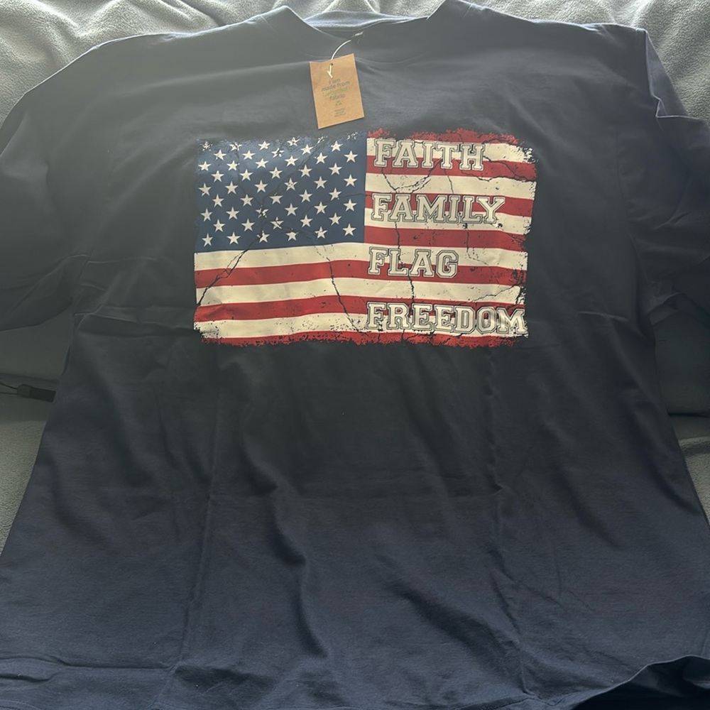 American themed t - shirt 👕—